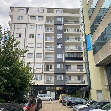 Old Bazaar With Private Parking Apartment